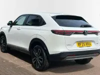 Używany Honda HR-V Elegance 131 KM (96 kW) 2025 Biały SUV