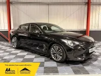 Używany Kia Stinger GT-Line 197 KM (144 kW) 2018 Czarny Hatchback