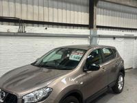 Used Nissan Qashqai Acenta 117 HP (86 kW) 2013 Beige SUV