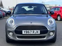 Używany Mini Cooper Hatch 2017 Srebrny Hatchback