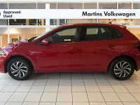 Usado VW Polo Life 95 HP (69 kW) 2023 Vermelho Citadino