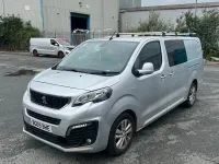 Używany Peugeot Expert 2019 Srebrny Van