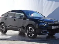 Używany Citroën C4 PureTech 2023 Czarny SUV