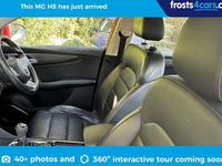 Used MG HS Excite 162 HP (119 kW) 2023 Red SUV