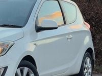 Used Hyundai i20 Active 84 HP (61 kW) 2014 Hatchback