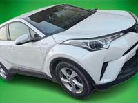 Used Toyota C-HR 122 HP (89 kW) 2019 White SUV