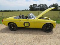 Used MG B 1981 Yellow Cabriolet