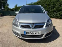 Usata Vauxhall Zafira Active 140 CV (102 kW) 2006 Argento Monovolume