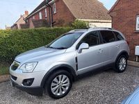 Usado Vauxhall Antara 184 HP (135 kW) 2013 Prateado SUV