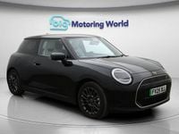 Used Mini Cooper SE Exclusive 2025 Black Hatchback