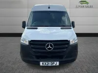 Begagnad Mercedes Sprinter Progressive 2021 Vit Van