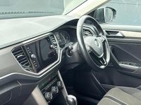 Used VW T-Roc SE 147 HP (108 kW) 2021 Grey SUV