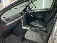 Used Vauxhall Astra Sportive 110 HP (80 kW) 2009 Silver Van