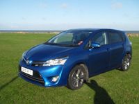 Used Toyota Verso Trend 147 HP (108 kW) 2015 Blue MPV