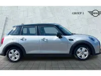Used Mini Cooper Classic 136 HP (100 kW) 2023 Silver Hatchback