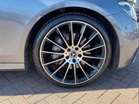 Usado Mercedes E200 AMG line 200 HP (147 kW) 2022 Cinzento Sedan