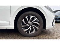 Used VW Polo Life 95 HP (69 kW) 2023 White Hatchback