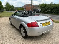 Begagnad Audi TT Performance 2005 Silver Sportkupé