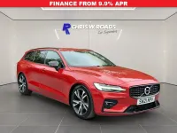 Begagnad Volvo V60 R-Design 163 HK (119 kW) 2021 Röd Kombi