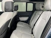 Usado Land Rover Defender HSE Dynamic 344 HP (253 kW) 2026 Azul SUV