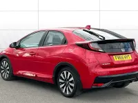 Begagnad Honda Civic SE Plus 142 HK (104 kW) 2016 Röd Halvkombi
