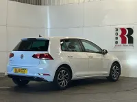 Used VW Golf VII Match 115 HP (84 kW) 2019 White Hatchback