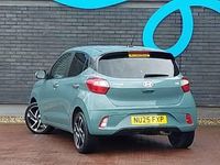 Usado Hyundai i10 Premium 2025 Verde Citadino
