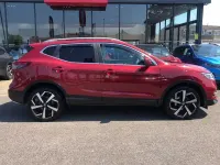 Used Nissan Qashqai Tekna 138 HP (101 kW) 2019 Red SUV