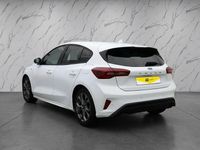 Used Ford Focus ST-Line 125 HP (91 kW) 2023 White Hatchback
