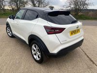 Begagnad Nissan Juke N-Connecta 2020 Vit SUV