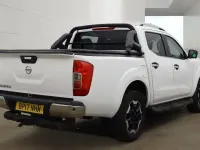 Used Nissan Navara Tekna 190 HP (139 kW) 2017 White Pickup