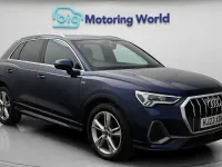 Używany Audi Q3 S-Line 150 KM (110 kW) 2023 Niebieski SUV