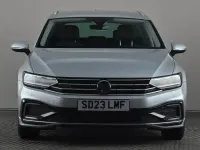 Używany VW Passat GTE 218 KM (160 kW) 2023 Srebrny Kombi