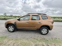 Used Dacia Duster Essentiel 115 HP (84 kW) 2018 Orange SUV