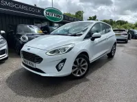 Used Ford Fiesta Titanium 100 HP (73 kW) 2018 White Hatchback