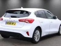 Used Ford Focus Titanium 125 HP (91 kW) 2019 White Hatchback