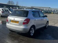 Begagnad Skoda Fabia SE 2014 Silver Halvkombi