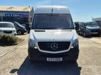 Używany Mercedes Sprinter 140 KM (102 kW) 2017 Biały Van