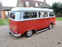 Used VW T5 80 HP (58 kW) 2009 Red Van