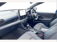 Used Toyota Yaris Hybrid Edition 128 HP (94 kW) 2024 Blue Hatchback