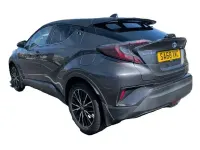 Second-hand Toyota C-HR 122 CP (89 kW) 2018 Gri SUV