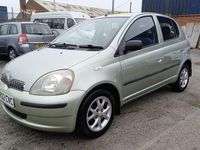 Used Toyota Yaris 86 HP (63 kW) 2002 Green Hatchback