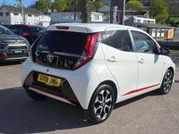 Used Toyota Aygo Trend 72 HP (52 kW) 2019 White Hatchback