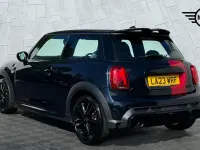 Usado Mini Cooper Hatch 136 HP (100 kW) 2022 Preto Citadino