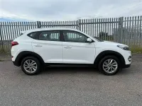 Used Hyundai Tucson SE 2016 White SUV
