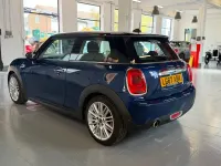 Used Mini Cooper Hatch 136 HP (100 kW) 2017 Blue Hatchback