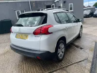 Used Peugeot 2008 Active 68 HP (50 kW) 2013 White SUV