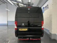 Begagnad Peugeot Boxer 130 HK (95 kW) 2019 Svart Van