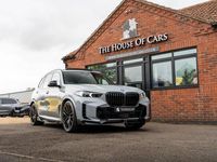 Begagnad BMW X5 M Sport 2024 Grå SUV