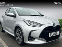 Used Toyota Yaris Hybrid 116 HP (85 kW) 2021 Silver Hatchback